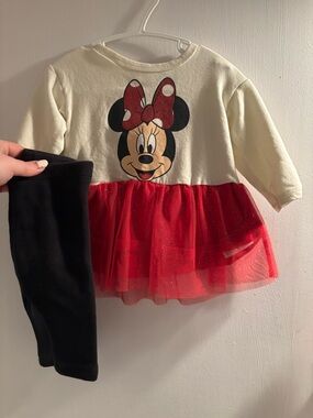 3/6 month Minnie Mouse outfit
